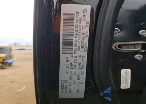 2017 Ram 1500 Laramie z USA, uszkodzony, nr VIN 1C6RR7VT3HS638789